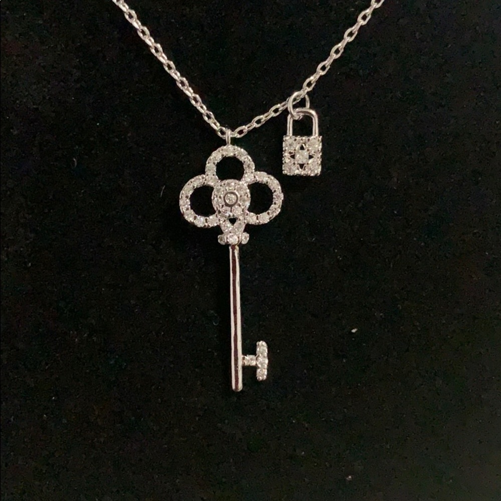 Necklace - Picture 2 of 2